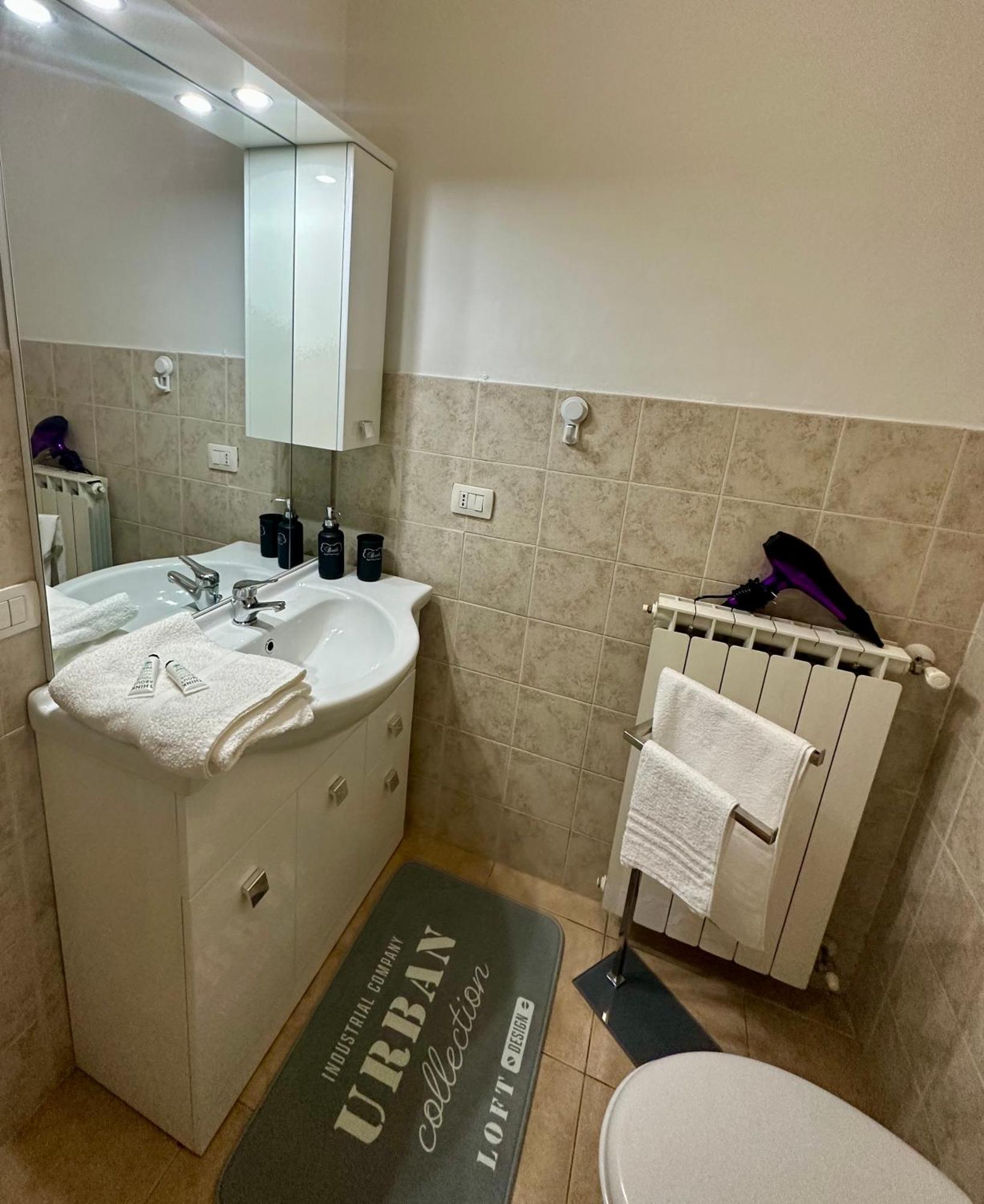 Casa Vacanze Giuliani Via Rasiglia Casenove 외부 사진